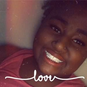 Meet your Posher, Briana